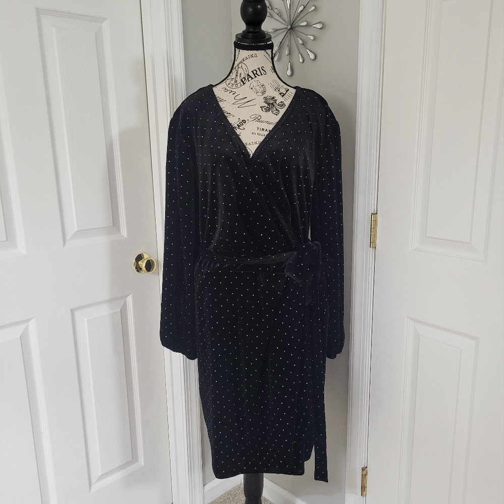Nine West Plus Size Tulip Hem Dress – Elegant & Flattering
